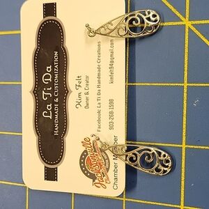 Silver Tone Filigree Tear Drop Dangle Earrings